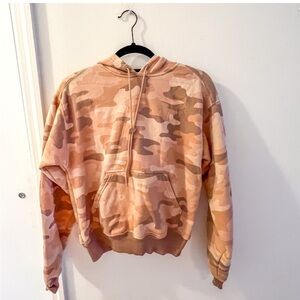 NWOT Fabletics hoodie sweatshirt, tan camo print, size XS
